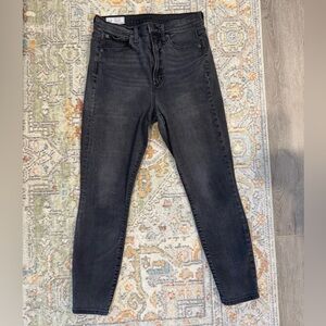 Gap True Skinny Sky High Jeans